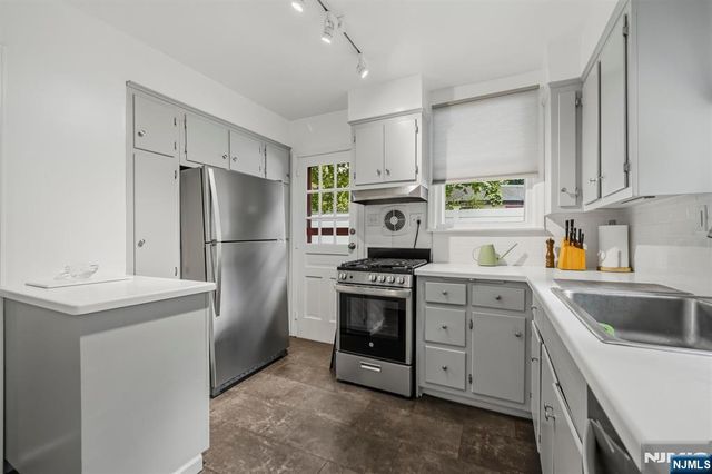 149 W Grand Avenue, Montvale, NJ 07645