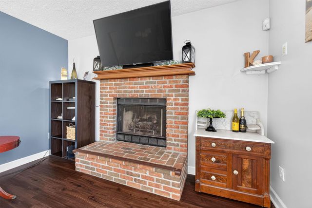 4859 Whisper Cove Court, Columbus, OH 43230