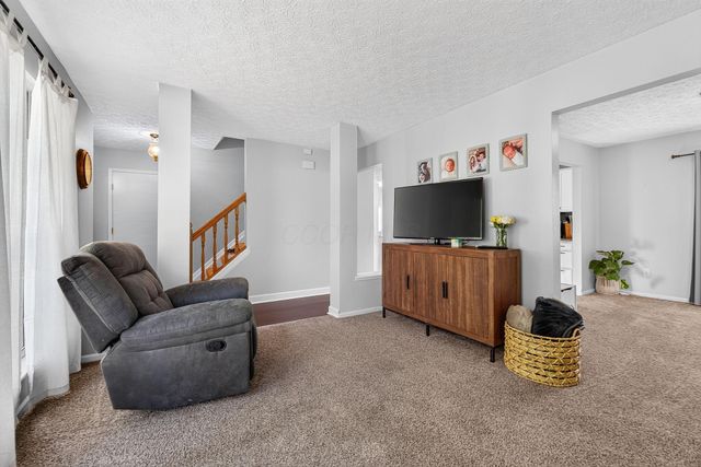 4859 Whisper Cove Court, Columbus, OH 43230
