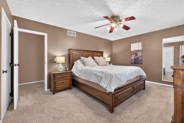 4859 Whisper Cove Court, Columbus, OH 43230