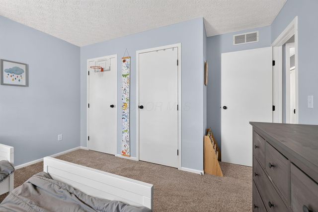 4859 Whisper Cove Court, Columbus, OH 43230