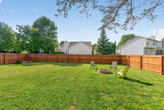 4859 Whisper Cove Court, Columbus, OH 43230