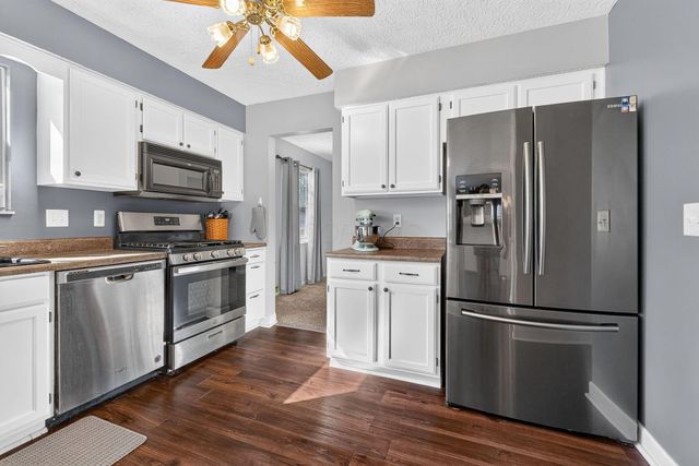 4859 Whisper Cove Court, Columbus, OH 43230