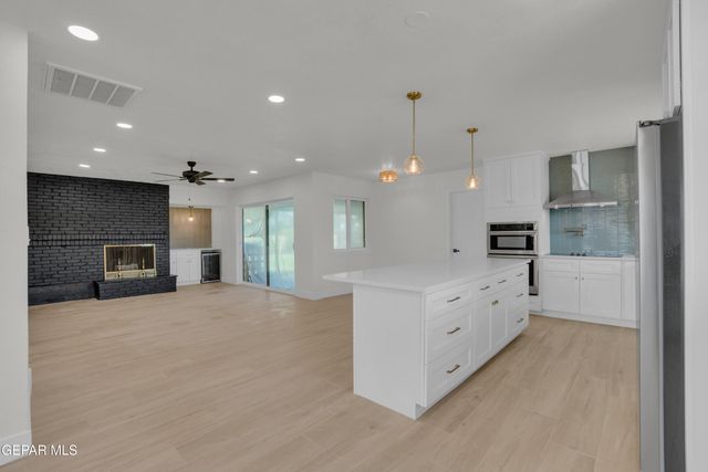 9700 COSMOS Avenue, El Paso, TX 79925