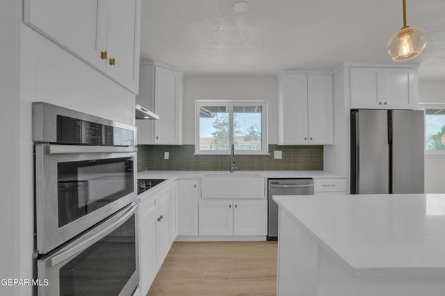 9700 COSMOS Avenue, El Paso, TX 79925
