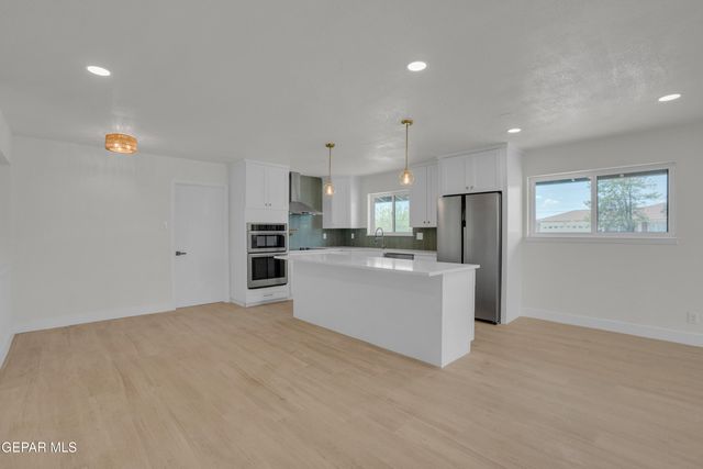 9700 COSMOS Avenue, El Paso, TX 79925