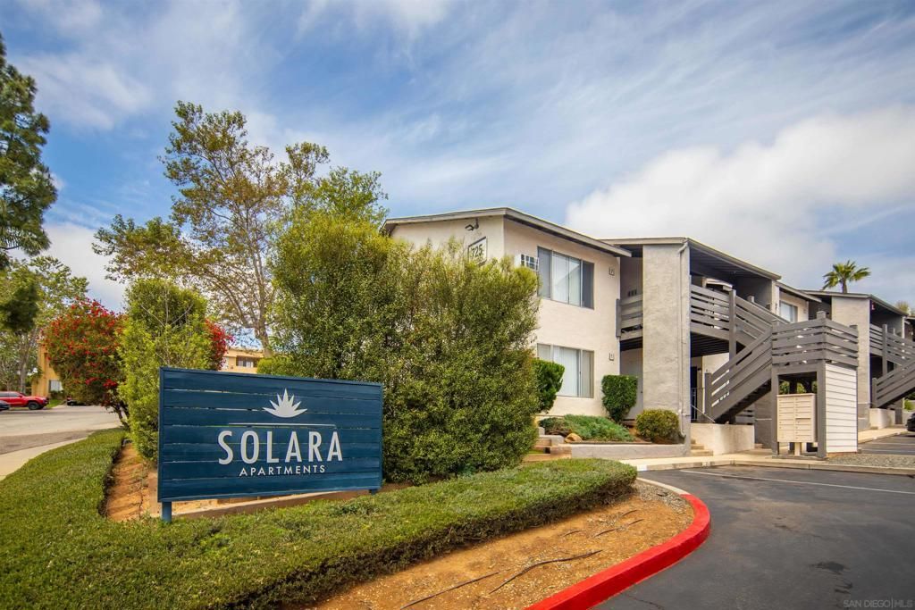 Image 10 of property listing at 725 Alturas Lane, Fallbrook, CA 92028