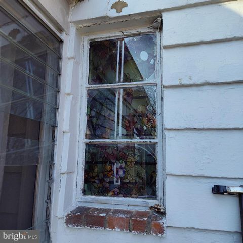 5908 AUTH RD, Suitland, MD 20746