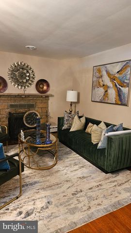 5908 AUTH RD, Suitland, MD 20746