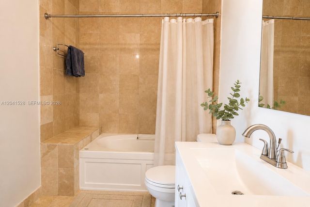 2100 Van Buren Street 421, Hollywood, FL 33020