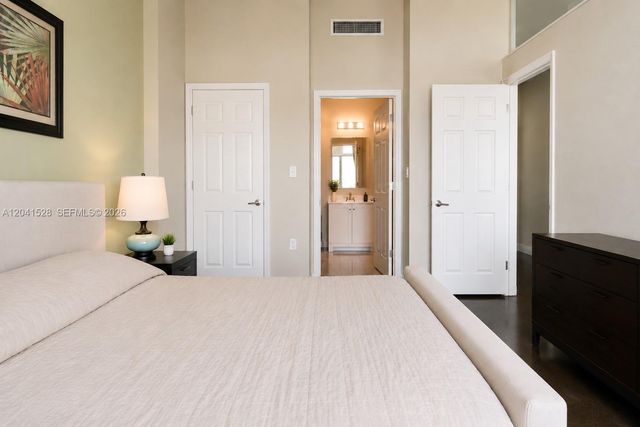 2100 Van Buren Street 421, Hollywood, FL 33020