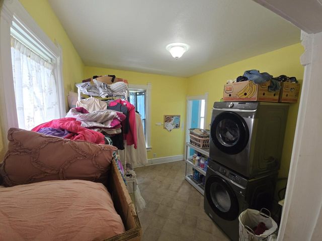 704 Grand AVENUE, Sheboygan, WI 53083