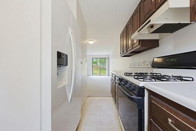 98 Farrwood Drive 98, Haverhill, MA 01835