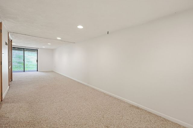 98 Farrwood Drive 98, Haverhill, MA 01835