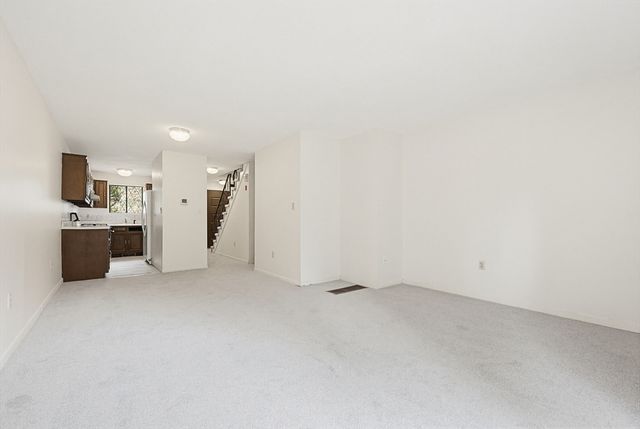 98 Farrwood Drive 98, Haverhill, MA 01835