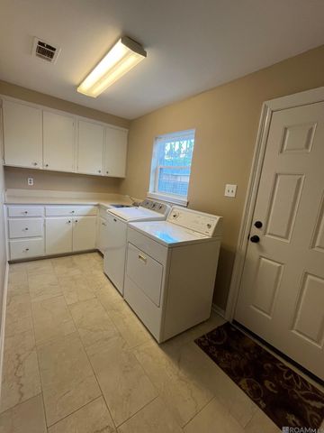 24685 Edmund Dr, Plaquemine, LA 70764