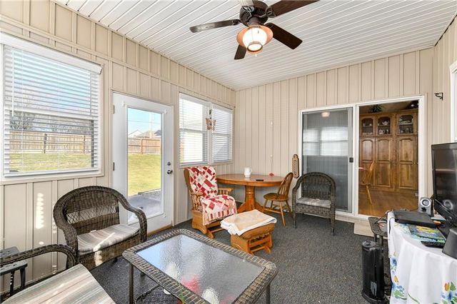 1108 SW Hoke Drive, Lee's Summit, MO 64081