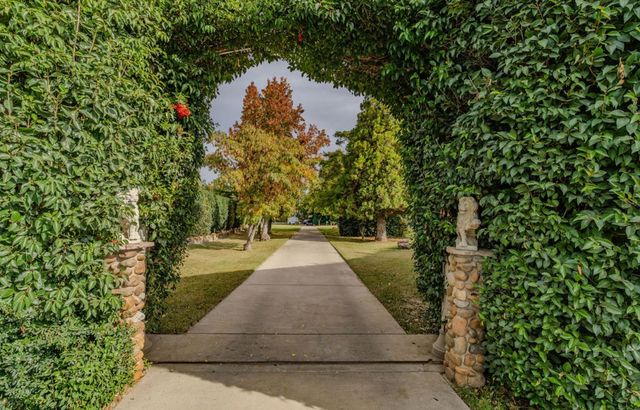 22140 N. Clements, Clements, CA 95227