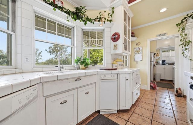 22140 N. Clements, Clements, CA 95227