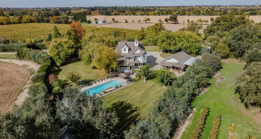 22140 N. Clements, Clements, CA 95227