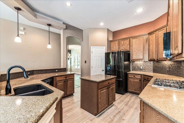 2507 Powderham LN, Cedar Park, TX 78613