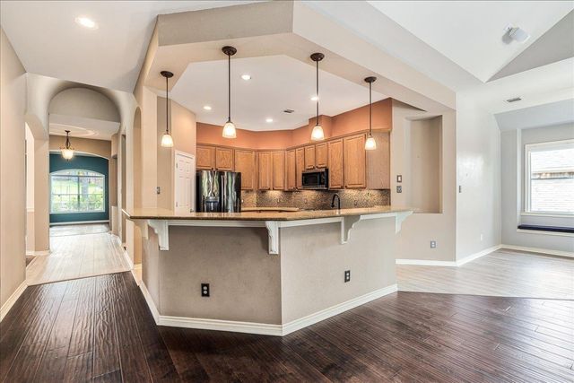 2507 Powderham LN, Cedar Park, TX 78613