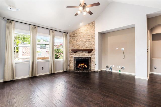 2507 Powderham LN, Cedar Park, TX 78613