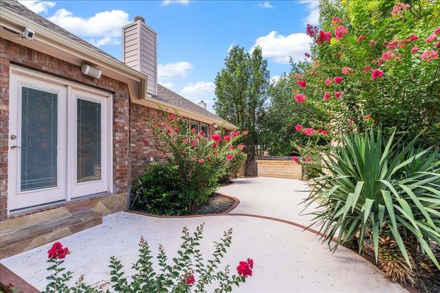 2507 Powderham LN, Cedar Park, TX 78613