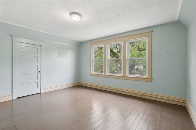 655 NEW CASTLE AVENUE, Sharon, PA 16146