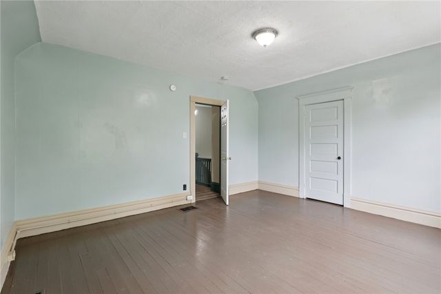 655 NEW CASTLE AVENUE, Sharon, PA 16146