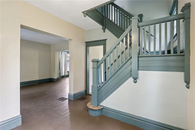 655 NEW CASTLE AVENUE, Sharon, PA 16146