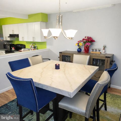 222 SPRINGWOOD DR, Bear, DE 19701