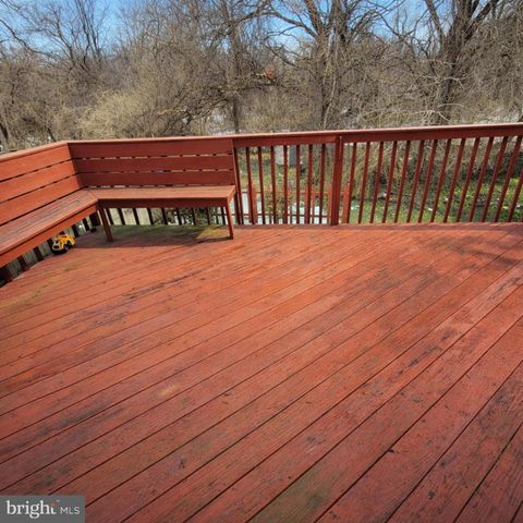 222 SPRINGWOOD DR, Bear, DE 19701