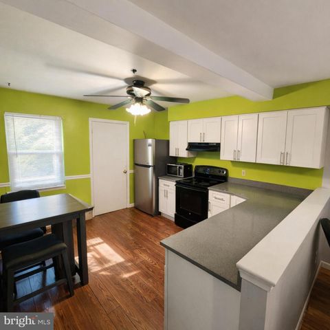 222 SPRINGWOOD DR, Bear, DE 19701