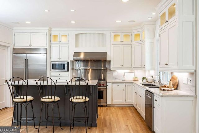 11 Park Circle NE, Atlanta, GA 30305