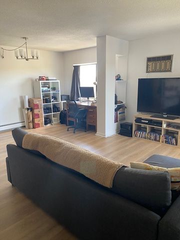 382 Massachusetts Avenue 706, Arlington, MA 02474