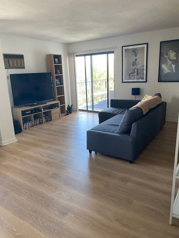 382 Massachusetts Avenue 706, Arlington, MA 02474