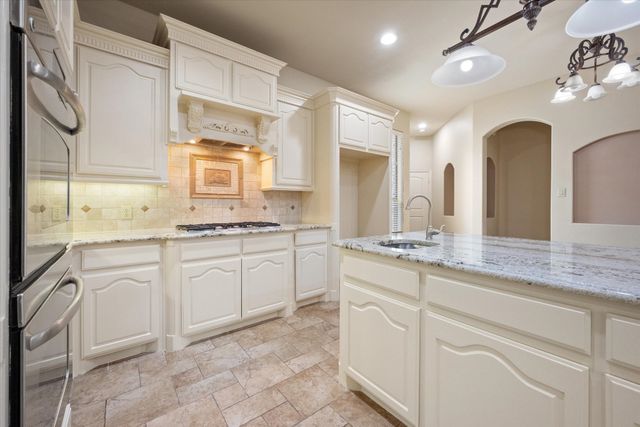 10941 Yorkshire Lane, Frisco, TX 75033