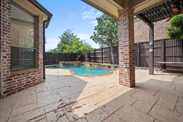 10941 Yorkshire Lane, Frisco, TX 75033