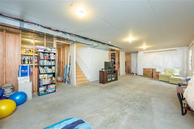 202 SW Prairie Trail Parkway, Ankeny, IA 50023