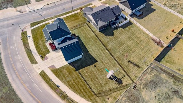 202 SW Prairie Trail Parkway, Ankeny, IA 50023