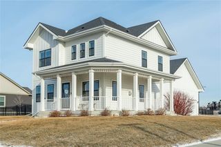 202 SW Prairie Trail Parkway, Ankeny, IA 50023