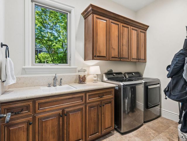 7370 Shelborne Dr, Granite Bay, CA 95746