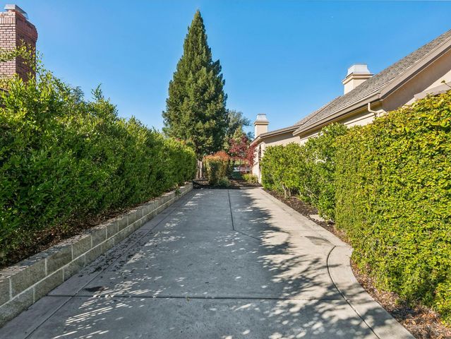 7370 Shelborne Dr, Granite Bay, CA 95746