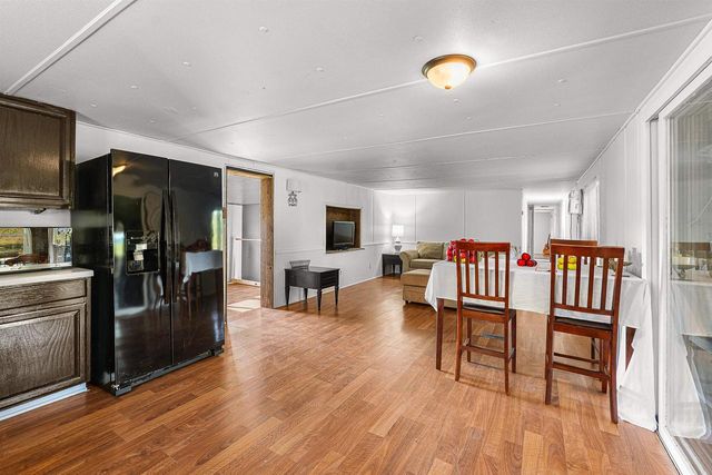 W7694 Freedom Road, Oxford, WI 53952