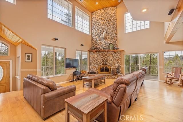 39818 Granite Ridge, Bass Lake, CA 93604