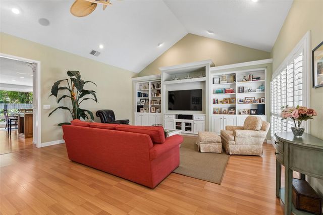 3104 TARABROOK DRIVE, Tampa, FL 33618