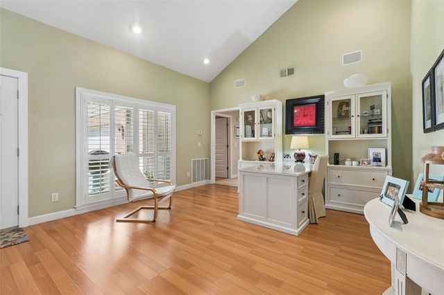 3104 TARABROOK DRIVE, Tampa, FL 33618