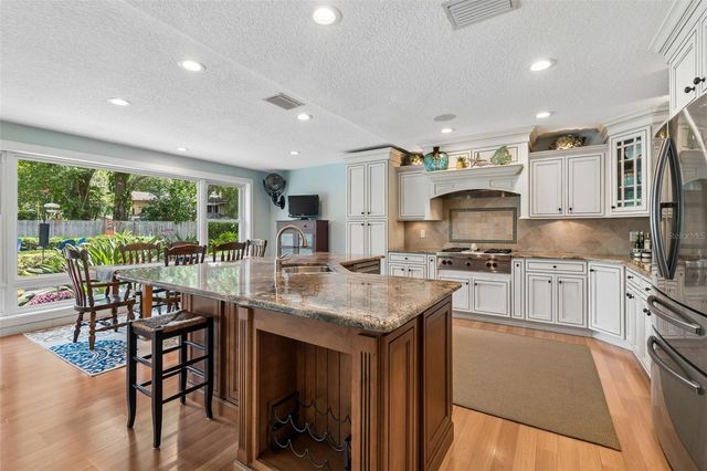 3104 TARABROOK DRIVE, Tampa, FL 33618