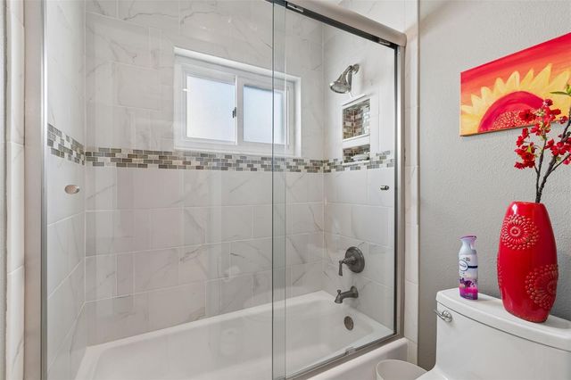 3104 TARABROOK DRIVE, Tampa, FL 33618